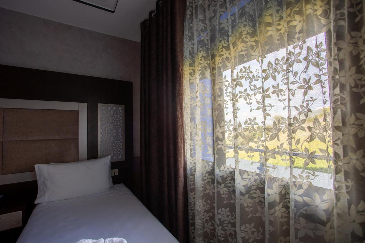 Hotel Jibal Chaouen Чефчауен Екстериор снимка